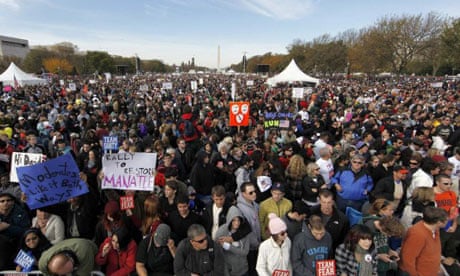 Crowd at Stewart Colbert rally in Washington DC