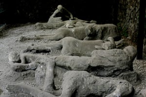 In Pictures The Ruins Of Pompeii World News The Guardian In Pictures The Ruins Of Pompeii World News The Guardian