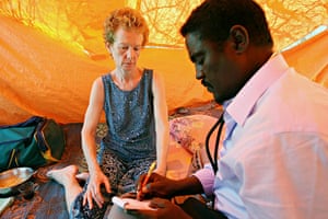 Somali Pirates: Rachel Chandler is examined by Somali doctor