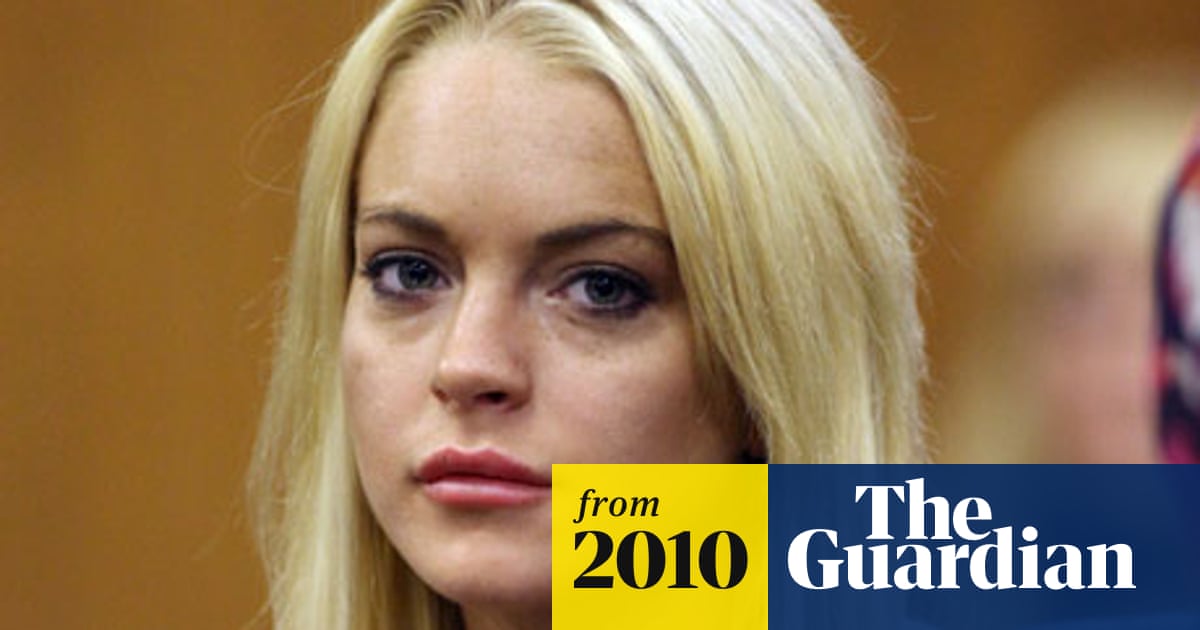 Lindsay Lohan Sacked From Linda Lovelace Film Film The Guardian