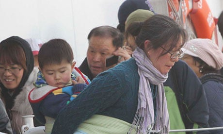 Evacuees from Yeonpyeong island arrive at Incheon