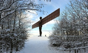 winter weather: Angel of the North