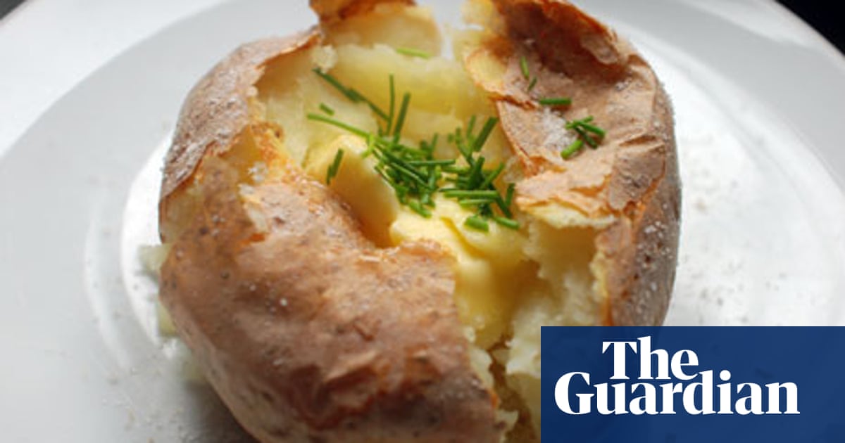 sleuf Persoonlijk afgewerkt How to cook the perfect jacket potato | Food | The Guardian