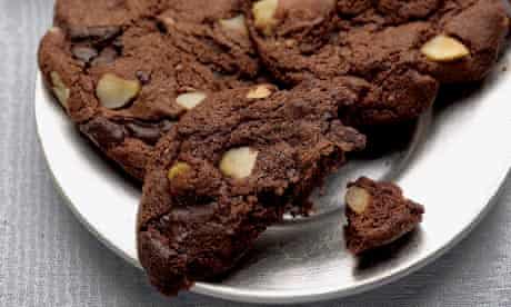 Chocolate brazil nut cookies