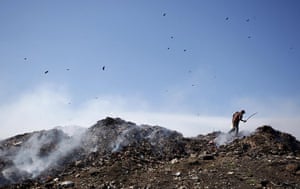 Week in wildlife: Wastepickers at landfill in Managua, Nicaragua