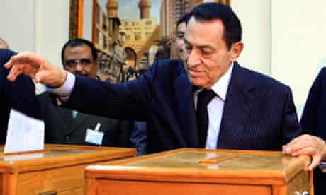 Hosni Mubarak, the Egyptian president, casts his vote in the November parliamentary elections