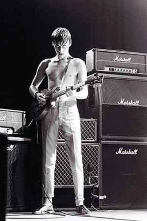 Paul Weller Timeline: Paul Weller performing in July 1981 at The Guildford Civic Hall