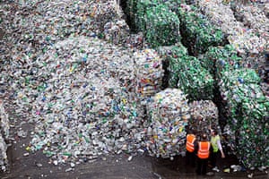 24 hours in pictures: London, UK: Closed Loop Recycling plant