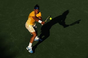 24 sport: Rafael Nadal at Sony Ericsson Open  in Key Biscayne, Florida