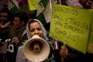 24 hours in pictures: Granada, Spain: Aminatou Haidar supporters before a lecture by Haidar