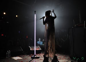 24 hours in pictures: kelis performs at santos party house in new york