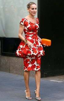 carrie bradshaw red dress Carrie Bradshaw