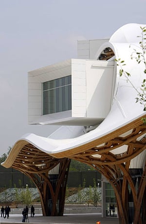 Metz Pompidou: The new Pompidou Art Cultural Centre
