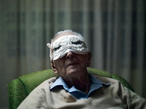 Days with my father: Phillip Toledano's father wearing a mask