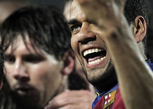 24sport: Daniel Alves celebrates as Barcelona re-take the lead against Tenerife