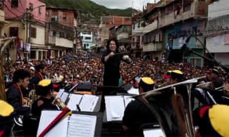 Gustavo Dudamel with the Simon Bolivar Youth Symphonic Orchestra 