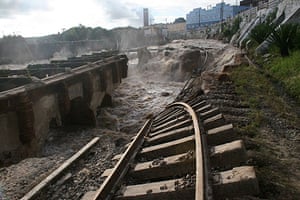 Floods in Brazil: Destroyed railway tracks at the Mundau River in Rio Largo