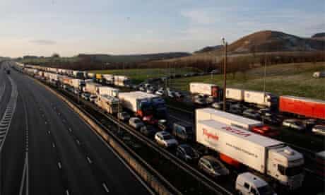 Traffic queues on the M20 