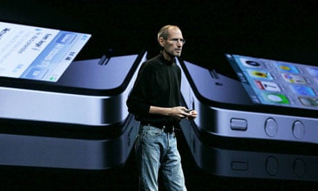 Steve Jobs announces the new iPhone 4