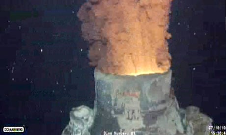 BP’s Deepwater Horizon well gushing oil at full force