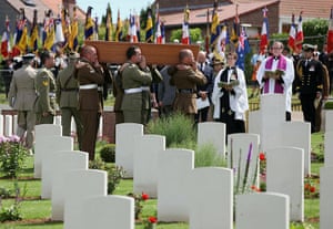 Fromelles: The burial of the final soldier who died in the battle of Fromelles