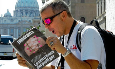 Man reads gay priests expose