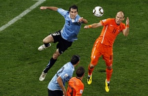 Holland versus Uruguay: Arjen Robben scores to make it 3-1