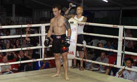 police hunt British kickboxer thailand