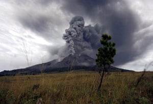 Mount Sinabung volcano: Mount Sinabung spews clouds of hot ashes