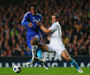 Champions League: John Obi Mikel of Chelsea is challenged by Cheyrou 