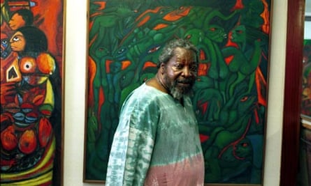 Malangatana nella sua casa di Maputo, Mozambico, nel 2005.