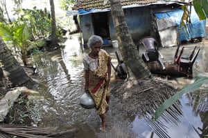 Floods around globe: Sri Lanka