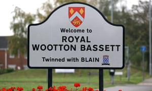 Royal Wootton Bassett sign