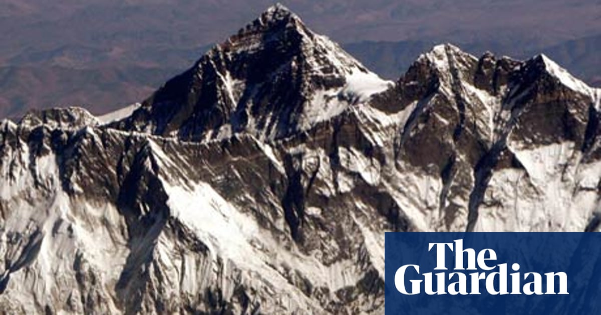 The Mission To Clean Up Mount Everest Mountains The Guardian