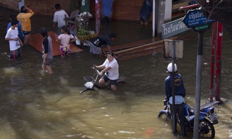 Bangkok faces new flood threat, warns Thailand prime minister