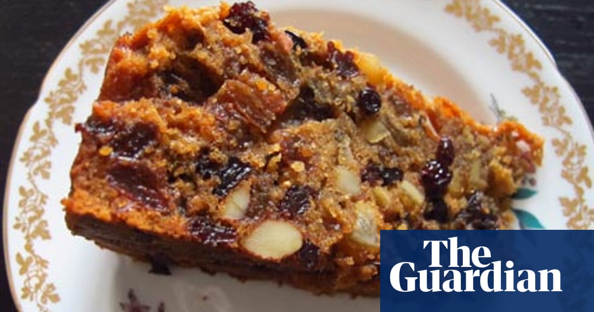 How To Cook Perfect Christmas Cake Cake The Guardian