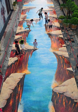 3d Street Art Around The World In Pictures Art And Design