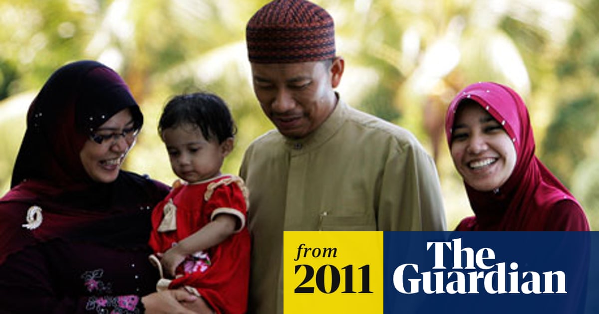 Malaysia Bans Obedient Wives Club Sex Manual Malaysia The Guardian