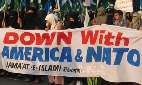 Pakistani women protest in Karachi against the Nato attack