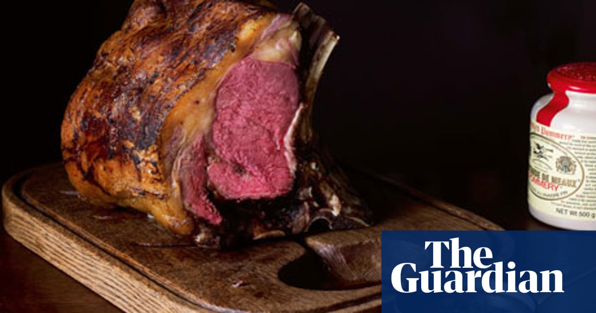 Slow Roast Rib Of Beef Heston Blumenthal S Slow Roasted Rib Of Beef With Bone Marrow Sauce Recipe Meat The Guardian Slow Roast Rib Of Beef Heston Blumenthal S Slow Roasted Rib Of Beef With Bone Marrow Sauce Recipe Meat The Guardian