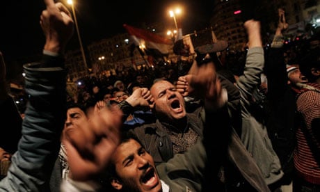 Crowds rally in Tahrir Square as Mubarak addresses Egypt