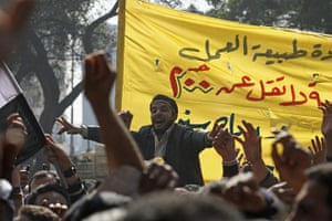 egypt protests day 21: Public transportation workers protest