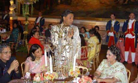 Lakshmi Mittal at his daughter's wedding, Versailles 22/6/2004