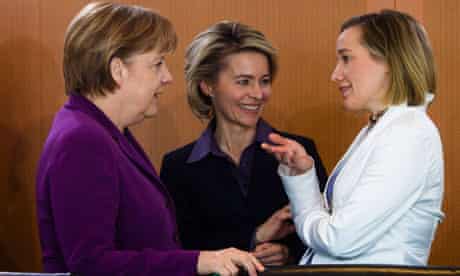 Angela Merkel, Ursula von der Leyen, Kristina Schroeder