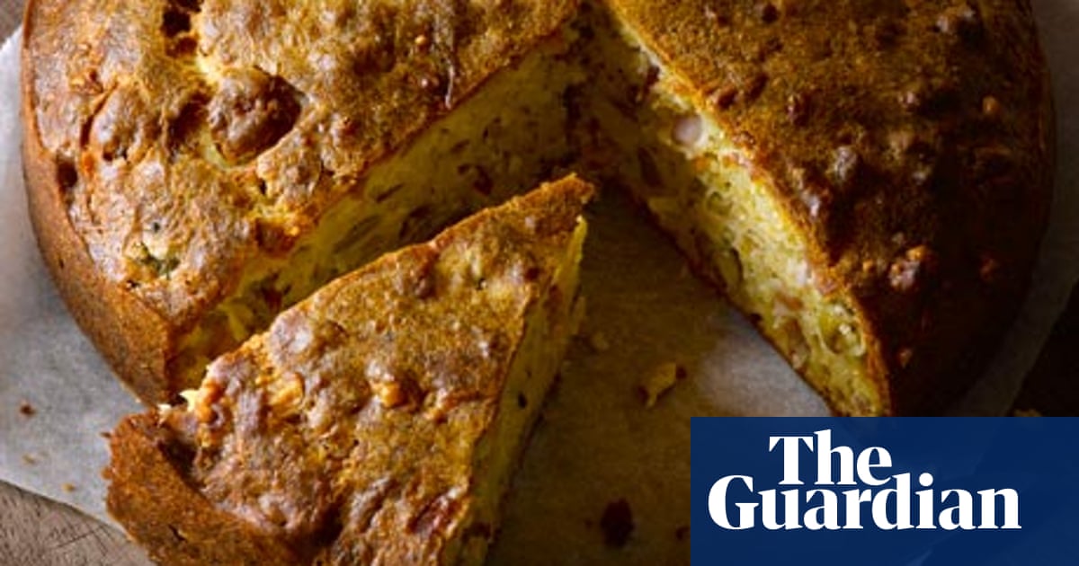 Hugh FearnleyWhittingstall's savoury cake recipes Hugh FearnleyWhittingstall's savoury cake recipes