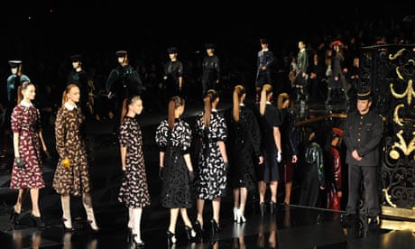 Marc Jacobs captures spirit of Paris fashion week with whiff of scandal, Marc Jacobs
