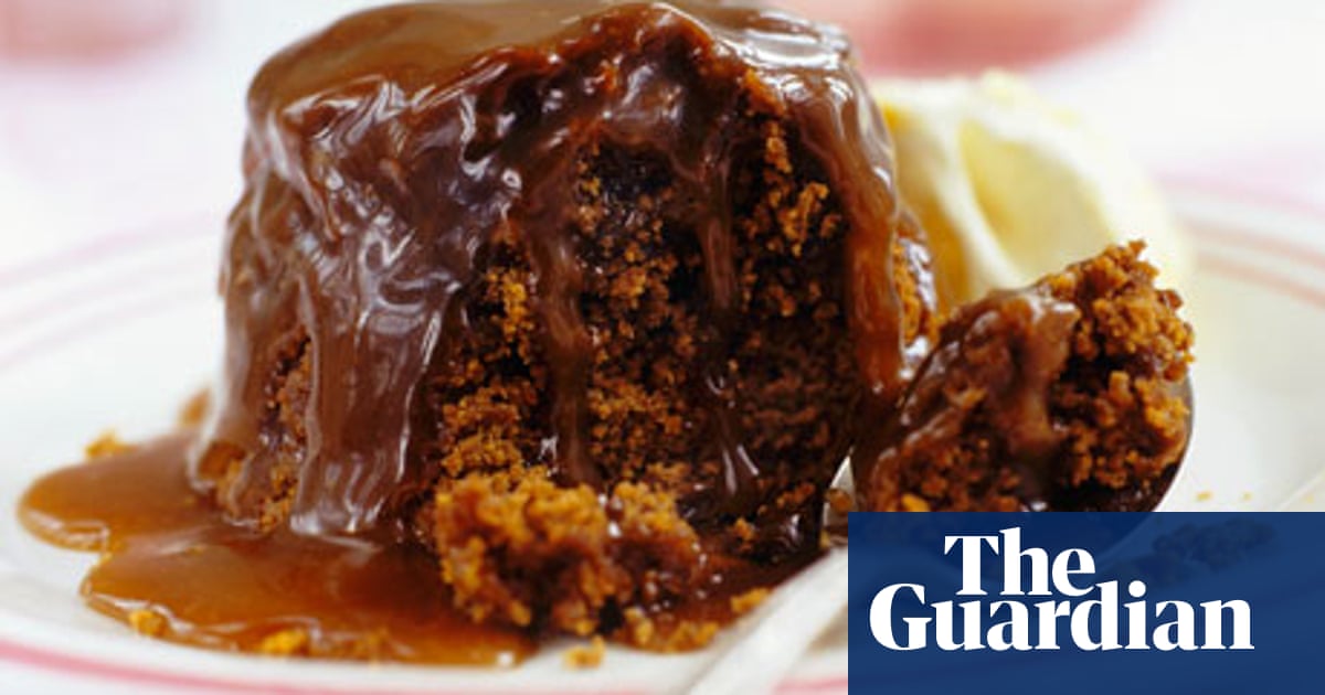 How To Cook Perfect Sticky Toffee Pudding Food The Guardian How To Cook Perfect Sticky Toffee Pudding Food The Guardian