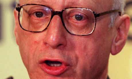 Gerald Kaufman has complained after receieving a Downing Street letter 'signed' by a fake official