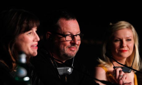 Charlotte Gainsbourg, Lars von Trier and Kirsten Dunst at Melancholia press conference at Cannes