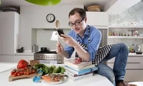 Cooking with a smartphone